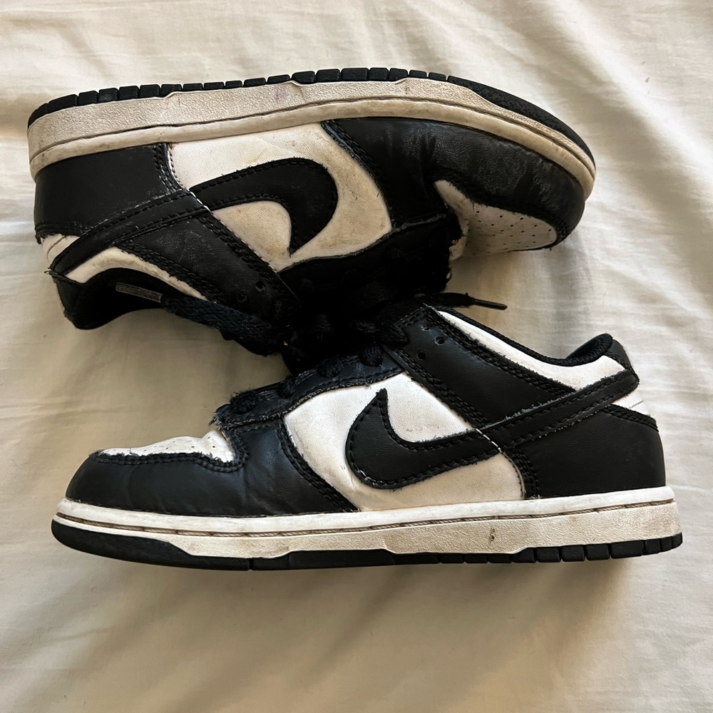 Panda dunks